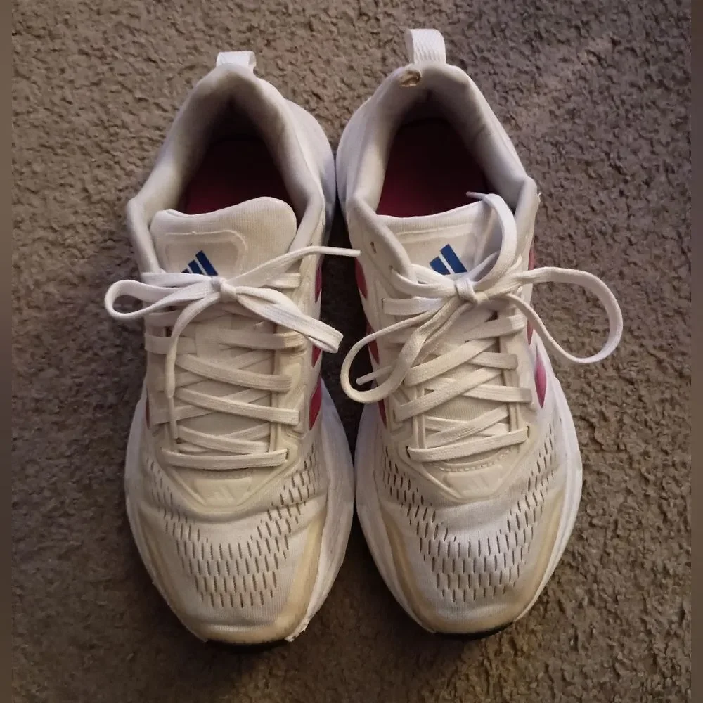 Adidas Questar Womens HP2431 White Running Sneakers Size 8 PRE-OWNED